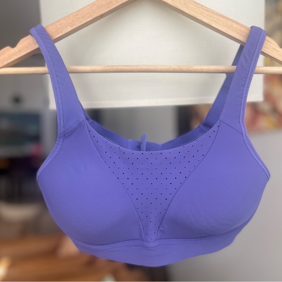 Lululemon Run Times Bra *High Support - Picture 2 of 4